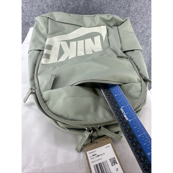 Nike Elemental Backpack DD0559-370 Travel Unisex Color Jade Horizon/Sea Glass - Picture 8 of 15
